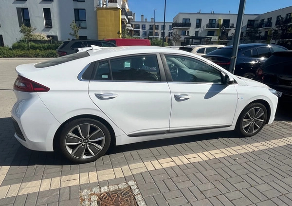 Hyundai IONIQ cena 69000 przebieg: 98500, rok produkcji 2017 z Wrocław małe 154